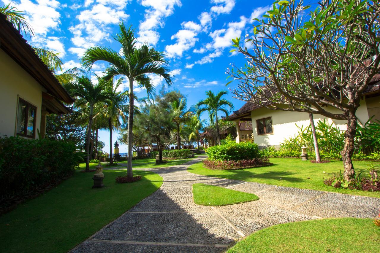 Resort Arya And Dive Center Amed (Bali)