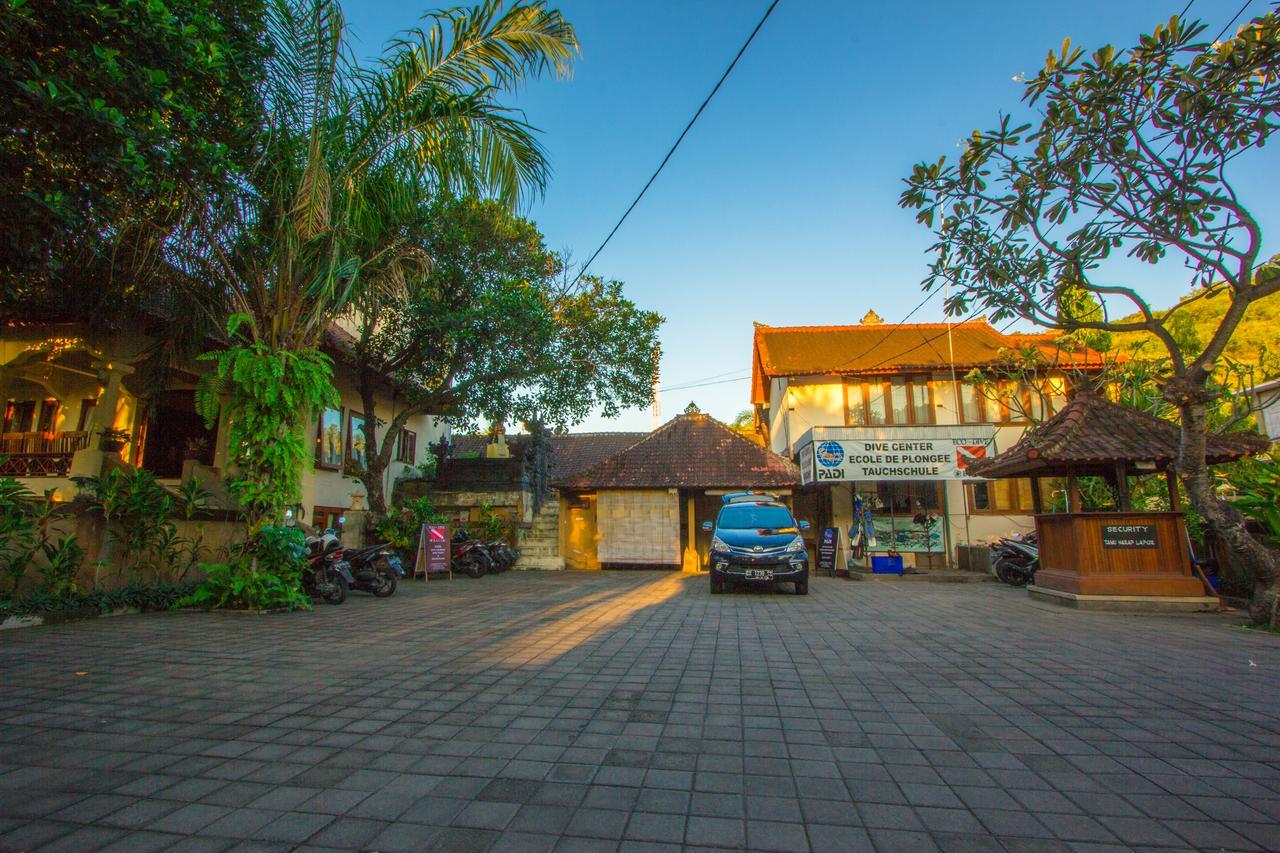 Resort Arya And Dive Center